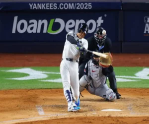 New York Yankees return to the Major League Baseball World Series