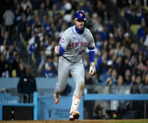 Pete Alonso homer